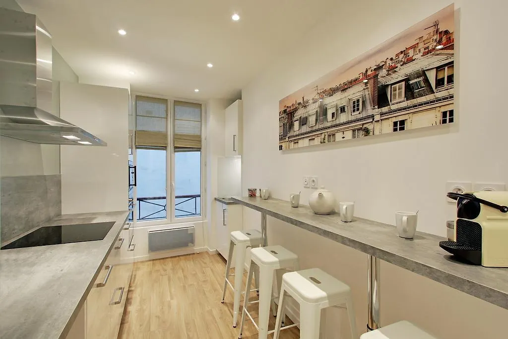 Pick A Flat's In Champs Elysees - Rue Percier * 파리