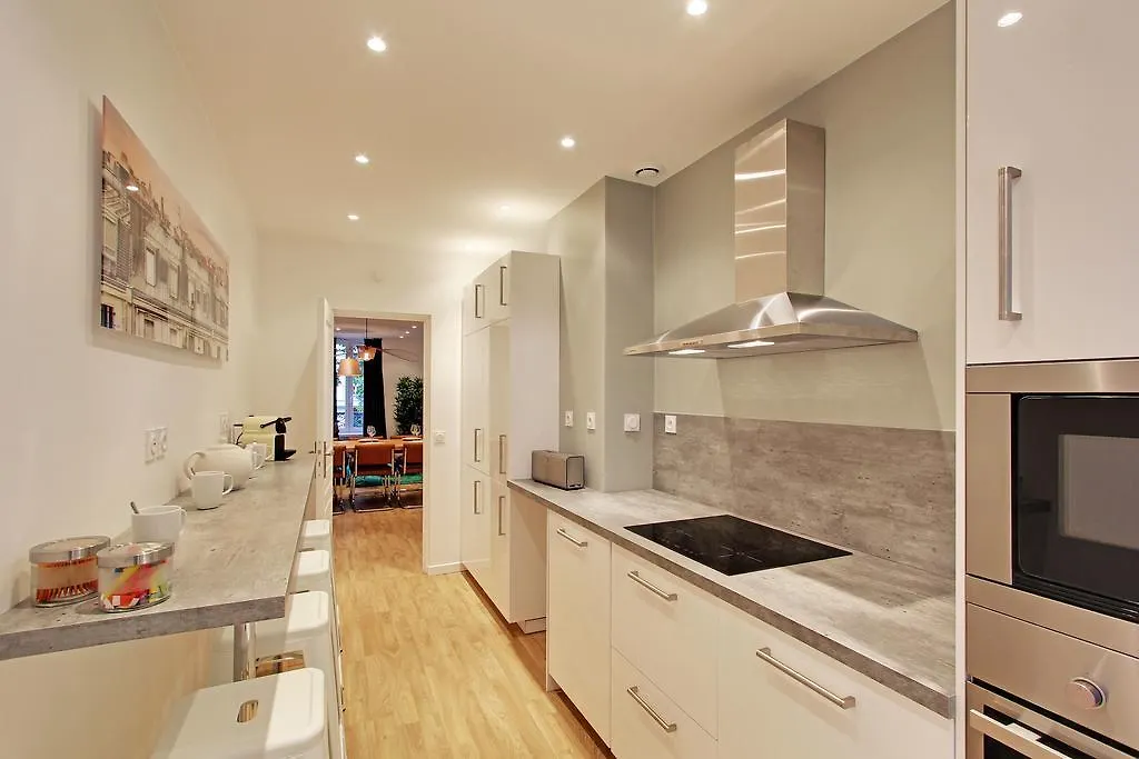 Pick A Flat's In Champs Elysees - Rue Percier 파리